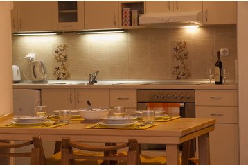 Montenegro Byt Herceg Novi, Esterno